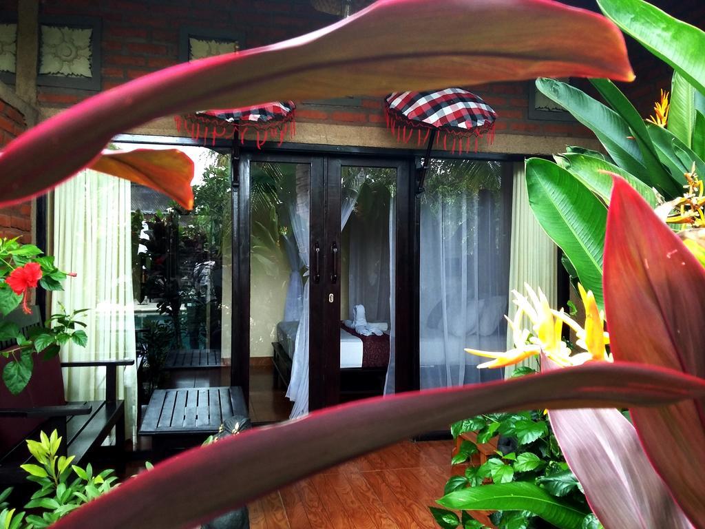 The Sari Bungalows Пемутеран Экстерьер фото