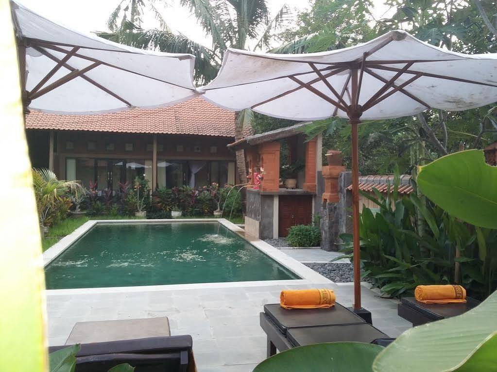 The Sari Bungalows Пемутеран Экстерьер фото
